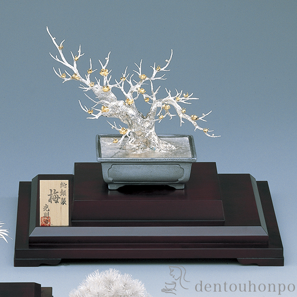 日光彫り8寸丸盆 紅梅白梅図 まるり様ご注文品です+ティッシュボックス