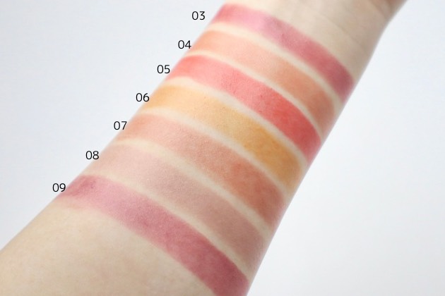 THREE〉「アライジングスピリットリップグロー」を全色スウォッチ