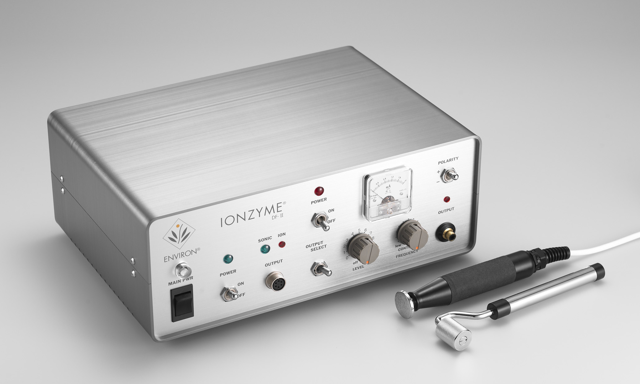 エンビロン(ENVIRON) イオン導入法 | 美容皮フ科・美容外科 D-FRONT