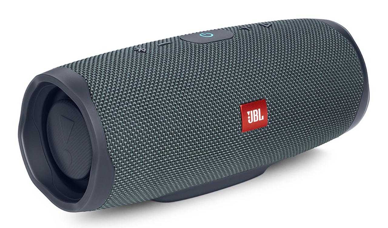 JBLが、基本性能にフォーカスし、使いやすくなったポータブルBluetooth