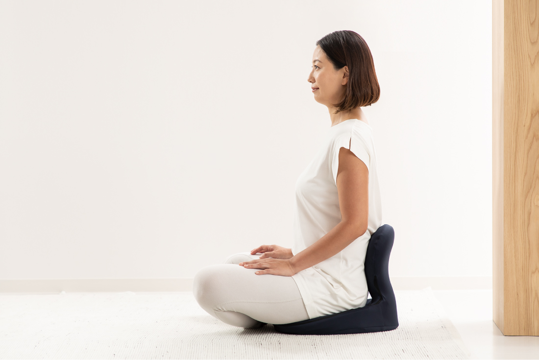 BOLLARD CHAIR | 【公式】&MEDICALオンラインストア