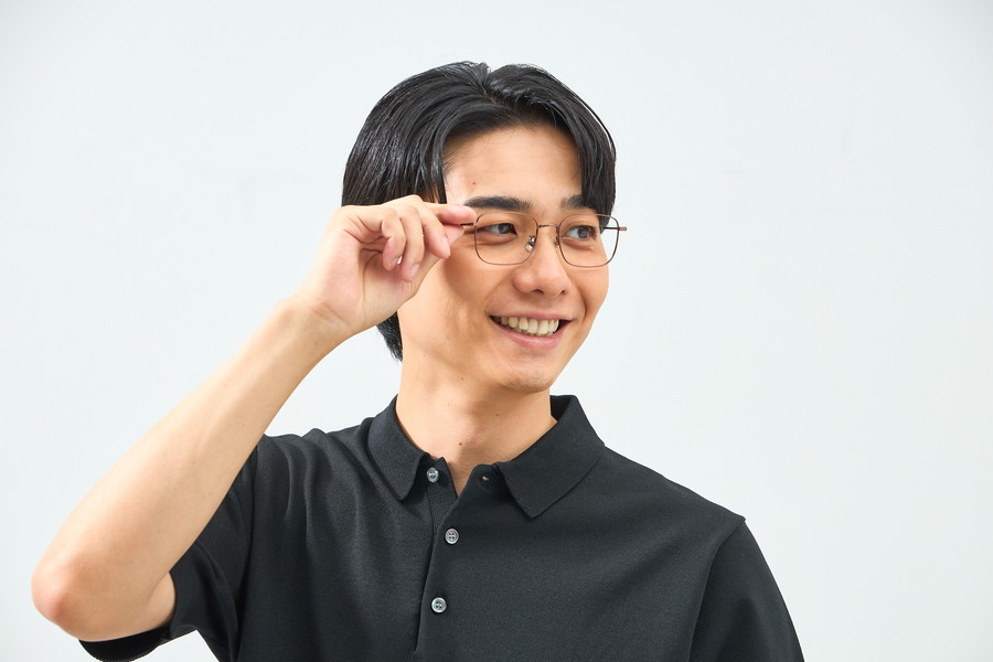 トレンド感のあるメタルフレーム/SKINNY METAL（ZY252004-43E1