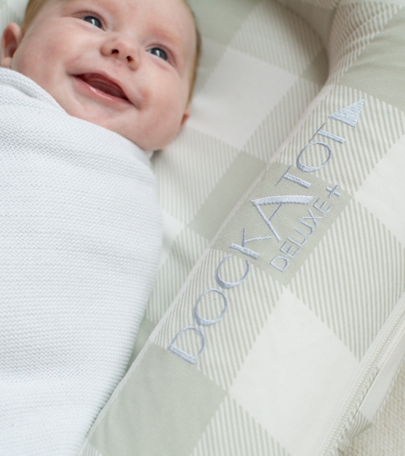 Deluxe+ DockとGrand Dockの違いは？ – DockATot | ドッカトット