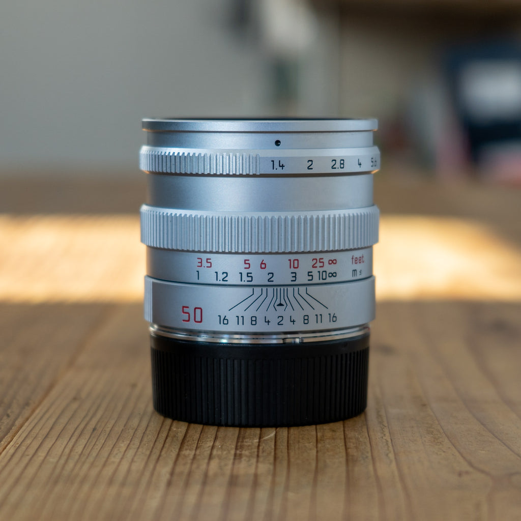 Leica Summilux-M 50mm f1/.4 3rd Silver Chrome Lマウント