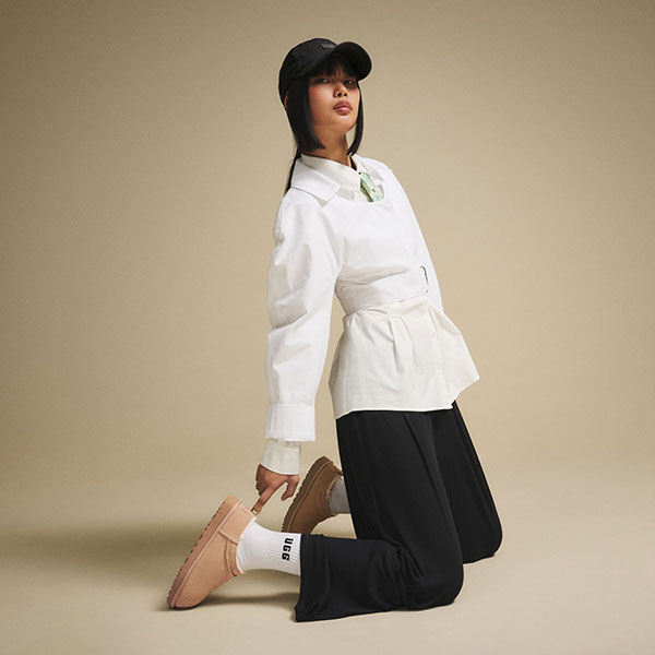 クラシック リベル バイカー ミニ 1105314｜クラシックブーツ｜UGG