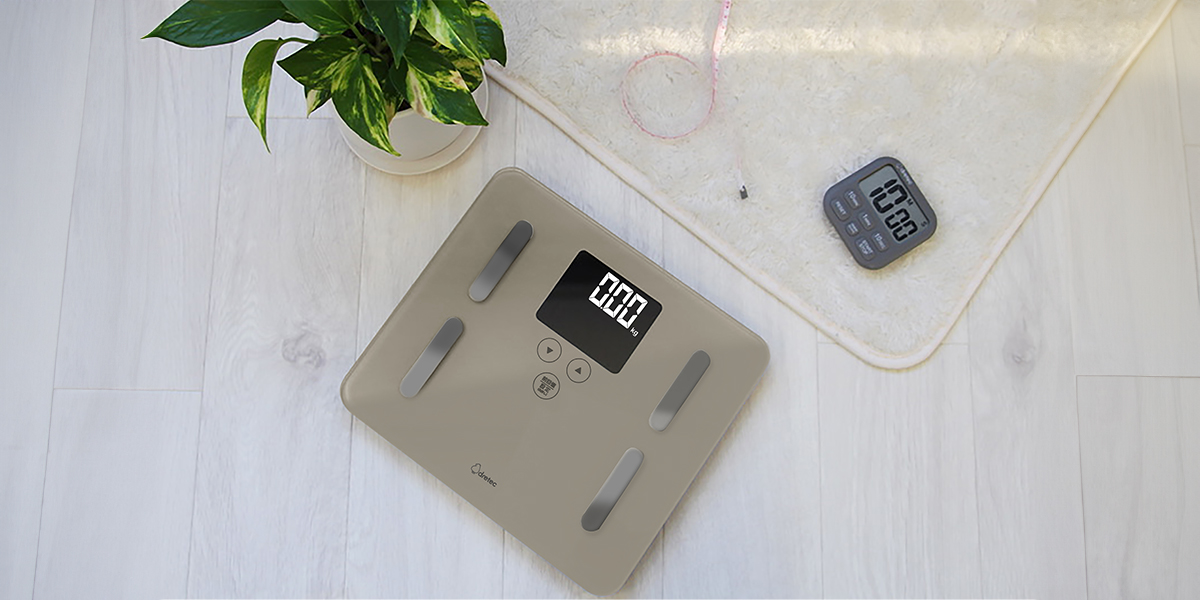 BS-248体重体脂肪計「ドクター・スキャン」 - 株式会社ドリテック