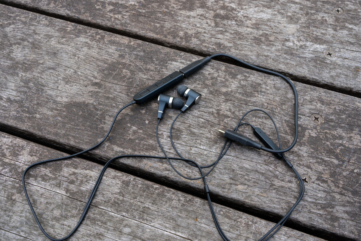 USB接続の「nwm Voice Buds」レビュー。NTT独⾃の「Magic Focus Voice