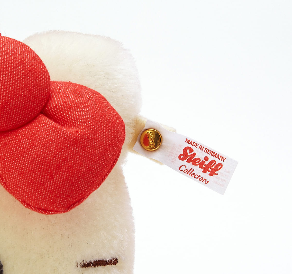 45周年を記念した特別なぬいぐるみとキーリング！サンリオ「シュタイフ