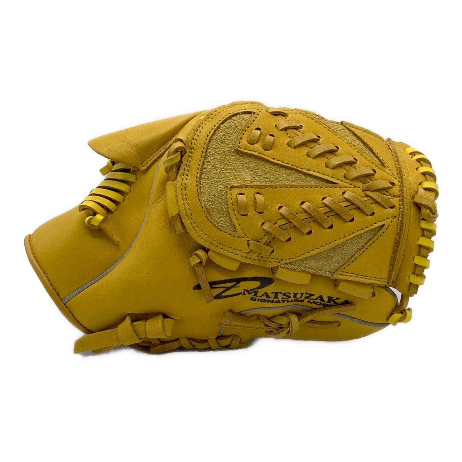 ナイキ 岩村モデル シグネチャーモデル 型良 即戦力 軟式 内野手用