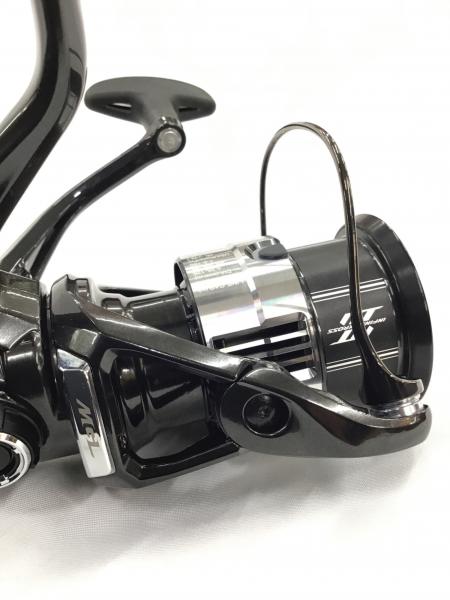 SHIMANO (シマノ) リール 23ヴァンキッシュ 元箱付 3000MHG