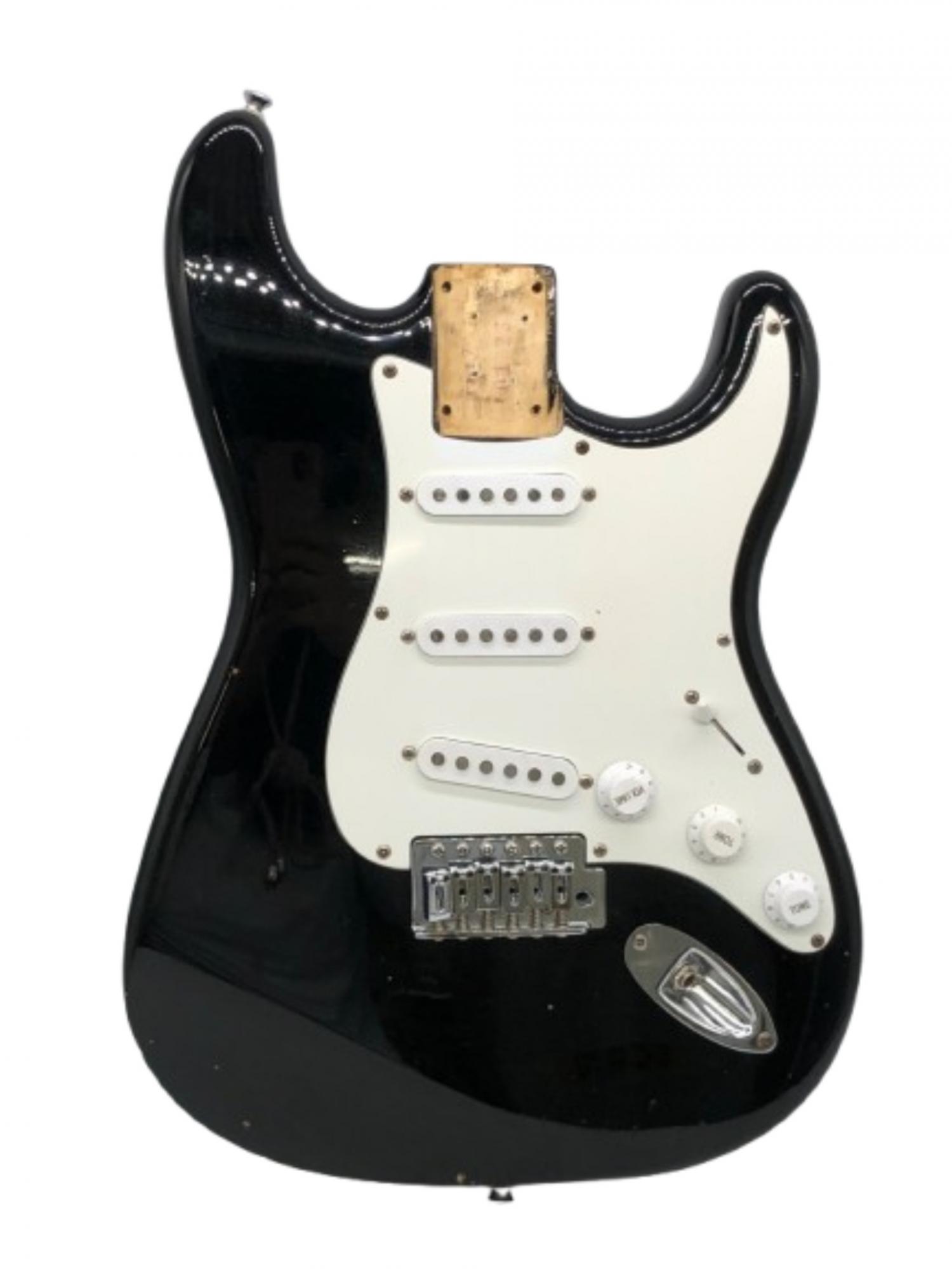 FERNANDES (フェルナンデス) ジャンク品 ギターボディ チェック時出音