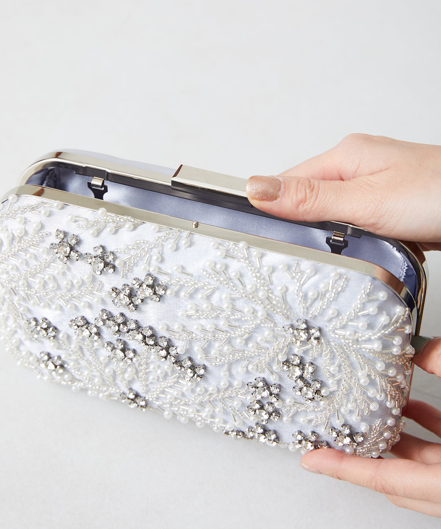 ビーズ刺繍ボックスクラッチバッグ/MOB008【結婚式/オケージョン