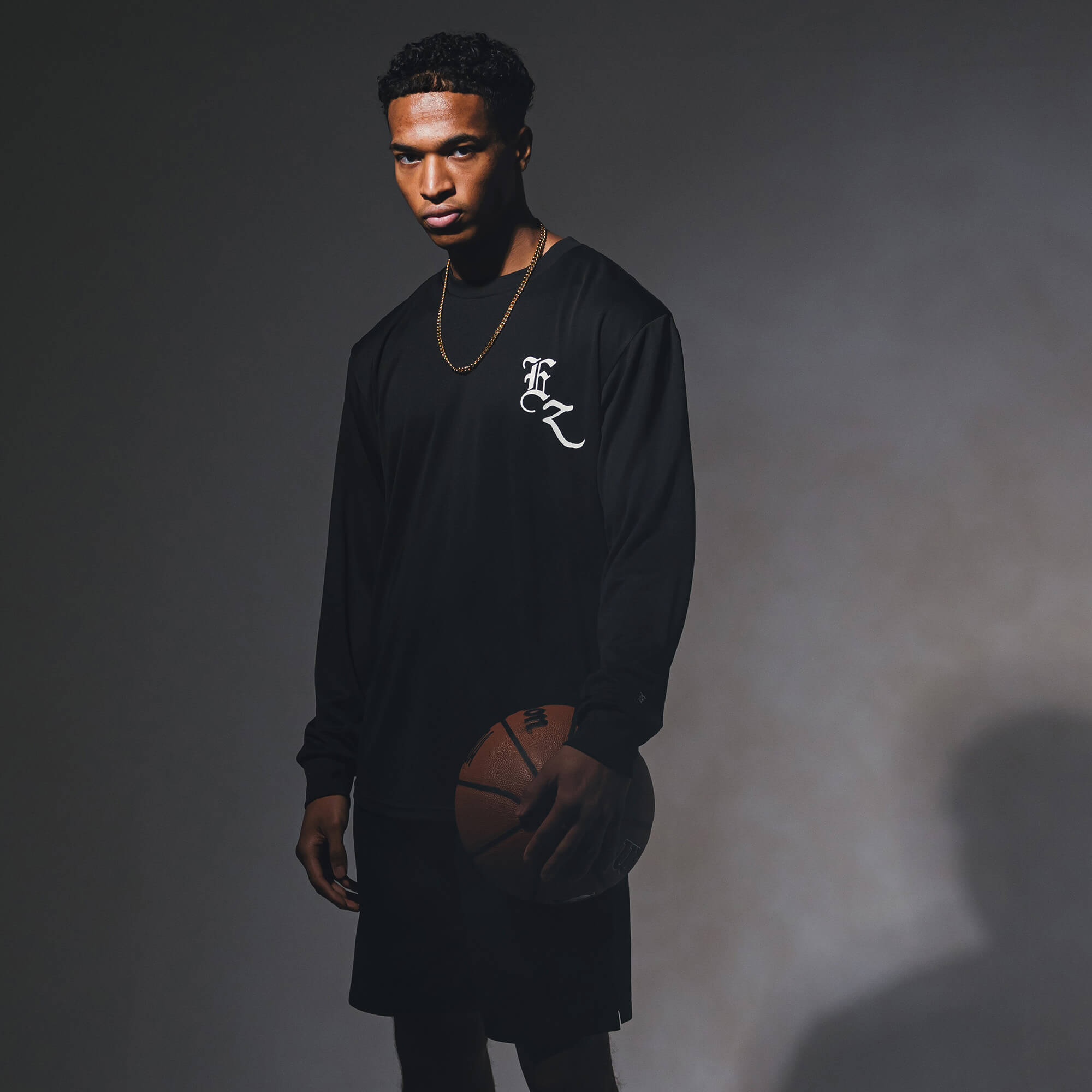 マルチフォントオーバーサイズドロングスリーブTシャツ(EZBH