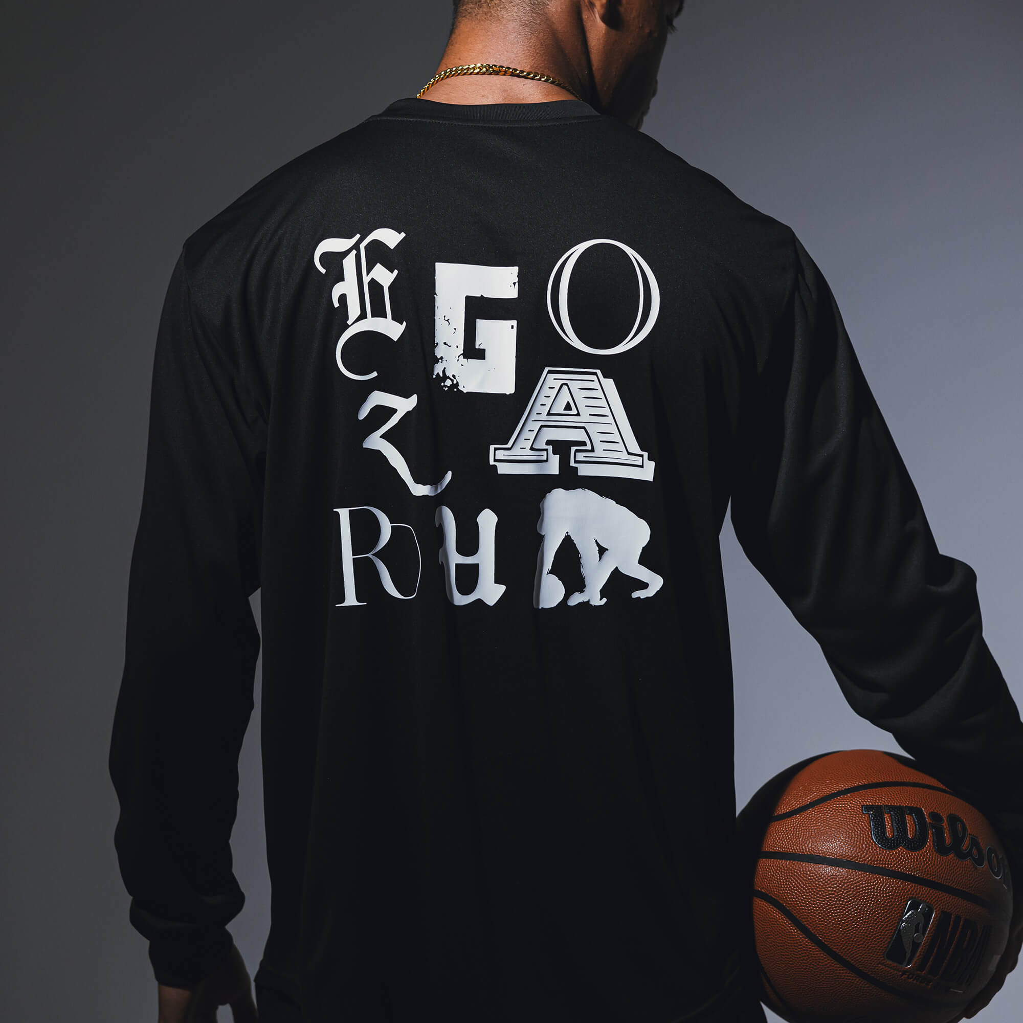 マルチフォントオーバーサイズドロングスリーブTシャツ(EZBH