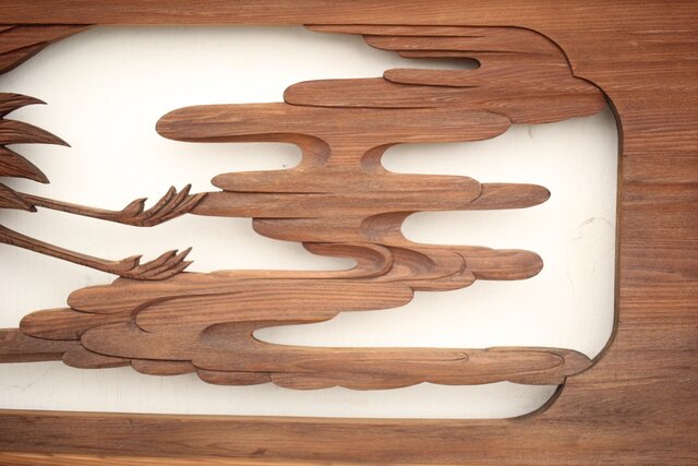 鶴亀木彫欄間 2枚1組 R0134｜骨董店 のびる 古美術 骨董 和風建具 蔵戸