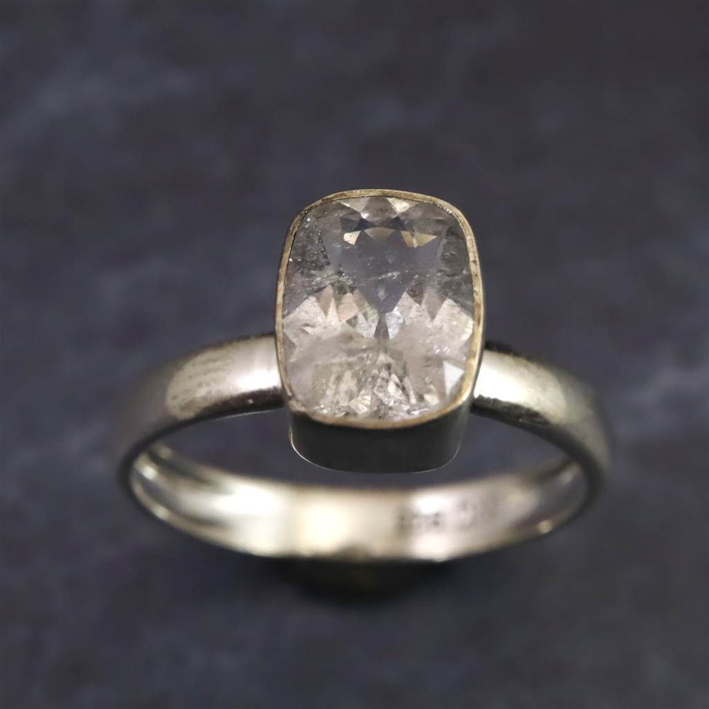 フェナカイトのアクセサリー | 榎本通商