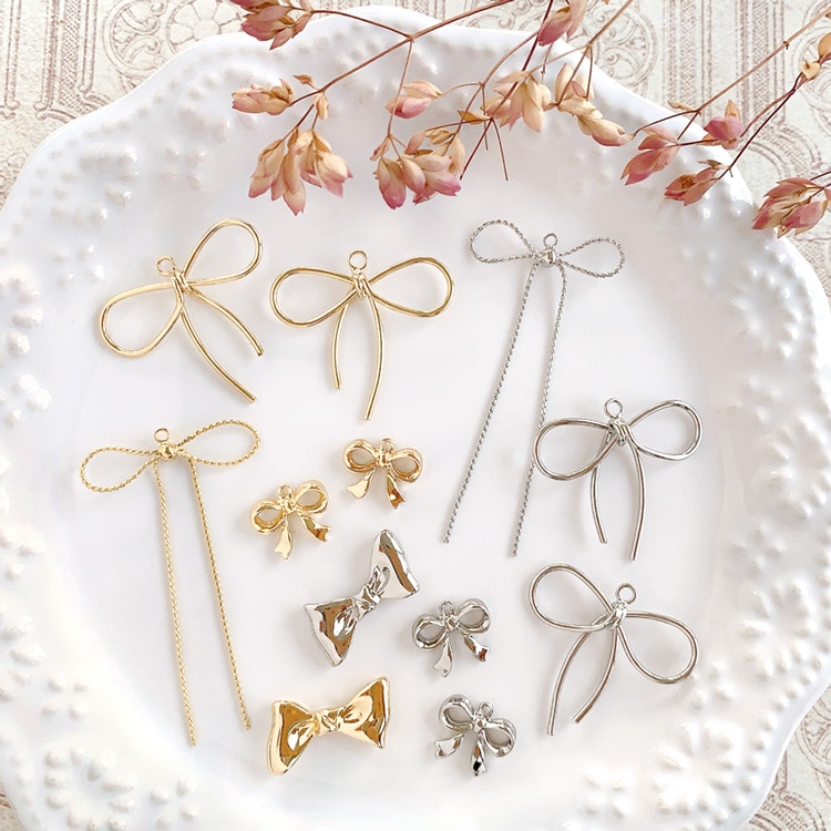 チャーム / リボン / R ｜アクセサリーチャーム・ハンドメイドパーツ