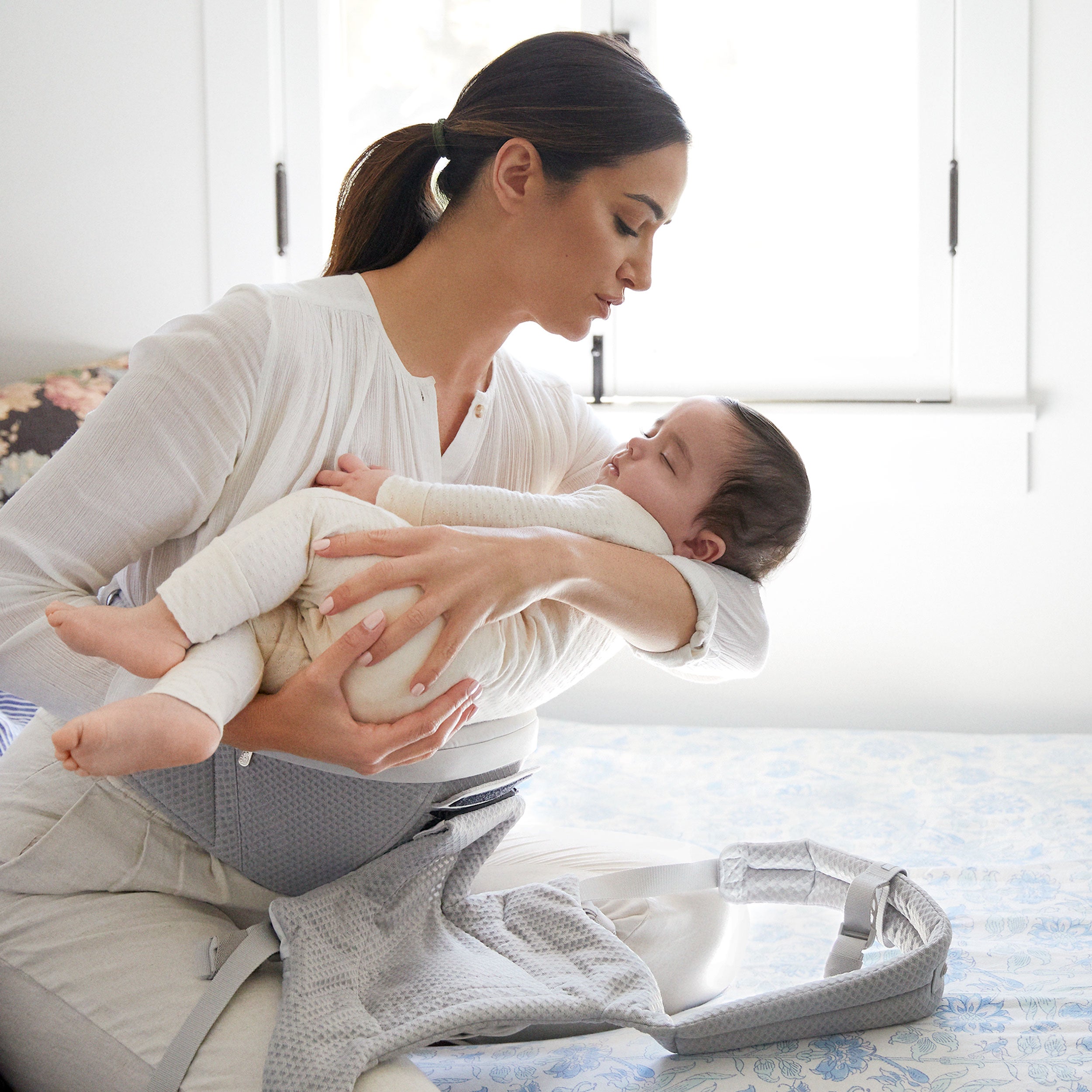 Alta ヒップシートキャリア / ナチュラルベージュ | エルゴベビー