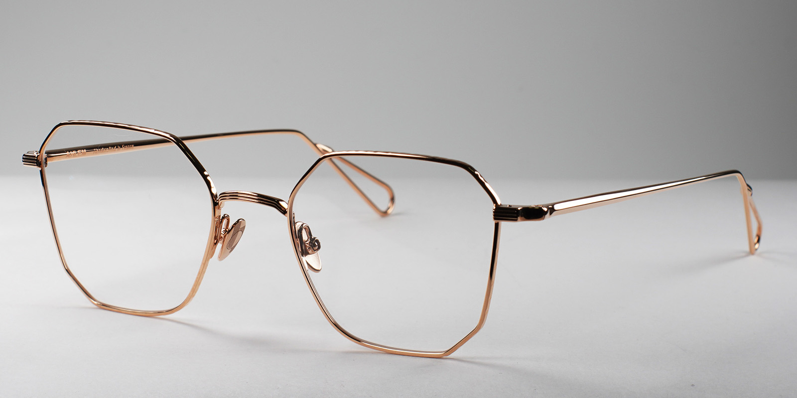 AHLEM(アーレム) | 取扱いブランド | EYE CARE SYSTEM 綱島のメガネ