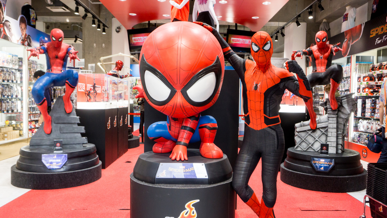 原宿「トイサピエンス」が期間限定「スパイダーマン」ストアに！内覧会