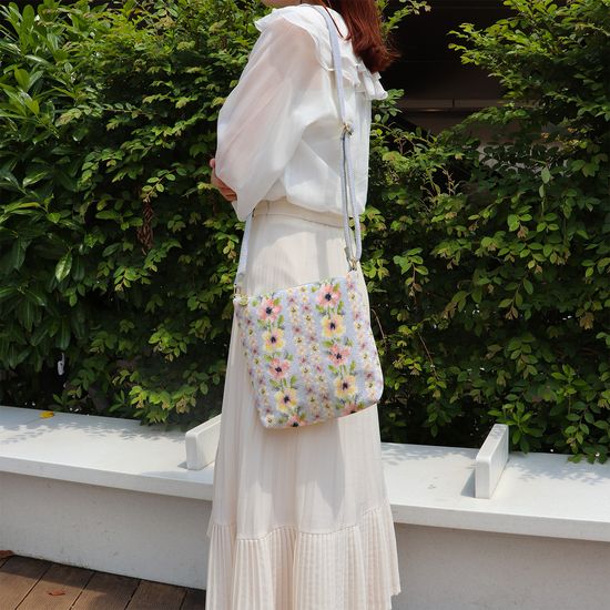 エアリーガーデン ショルダーバッグ AGA-257217(シルバーグレー