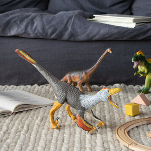 Favorite｜ヴェロキラプトル ビニールモデル｜愛嬌とリアルな雰囲気が