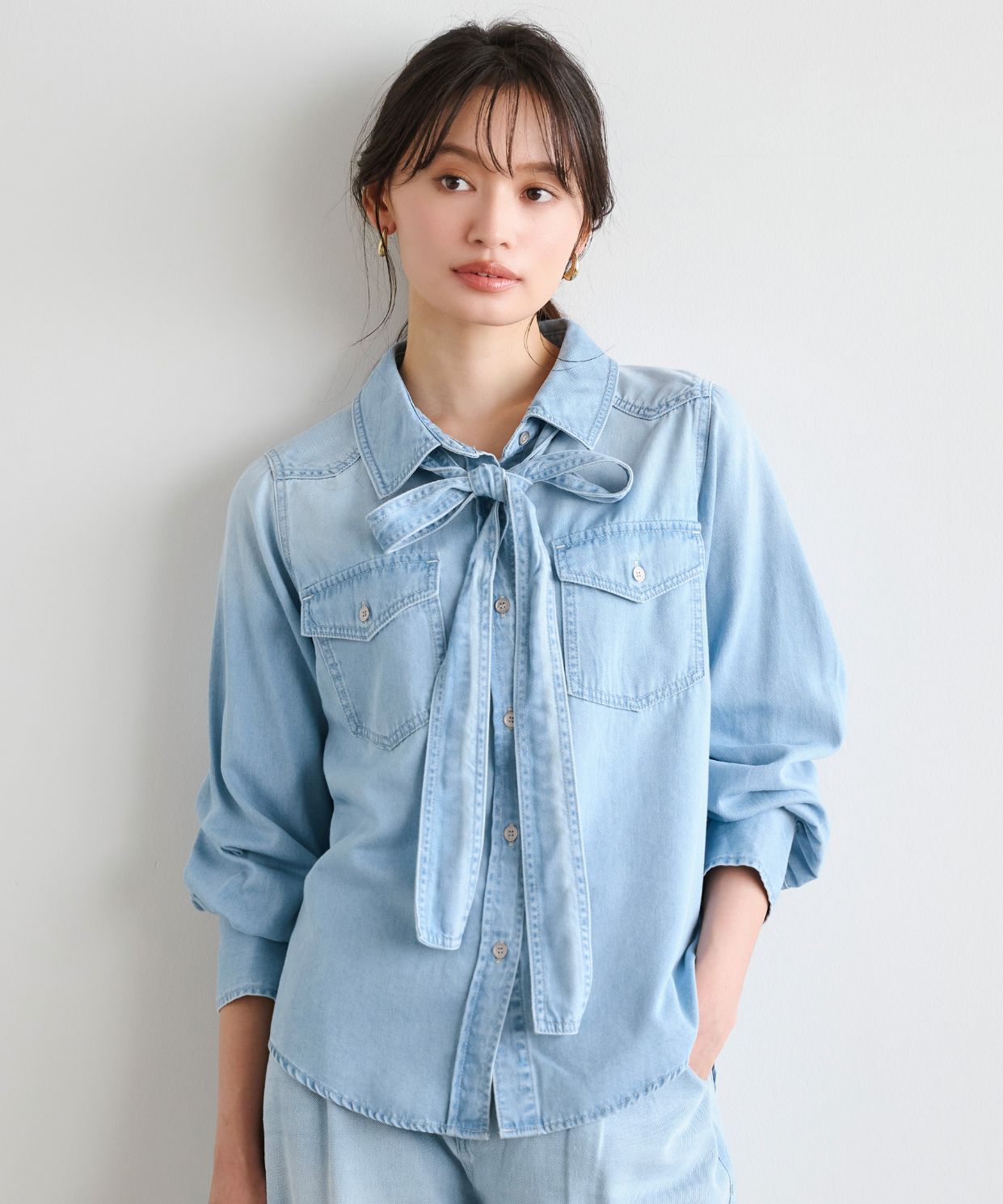 デニムボウタイシャツ｜Stola.（ストラ）公式通販サイト