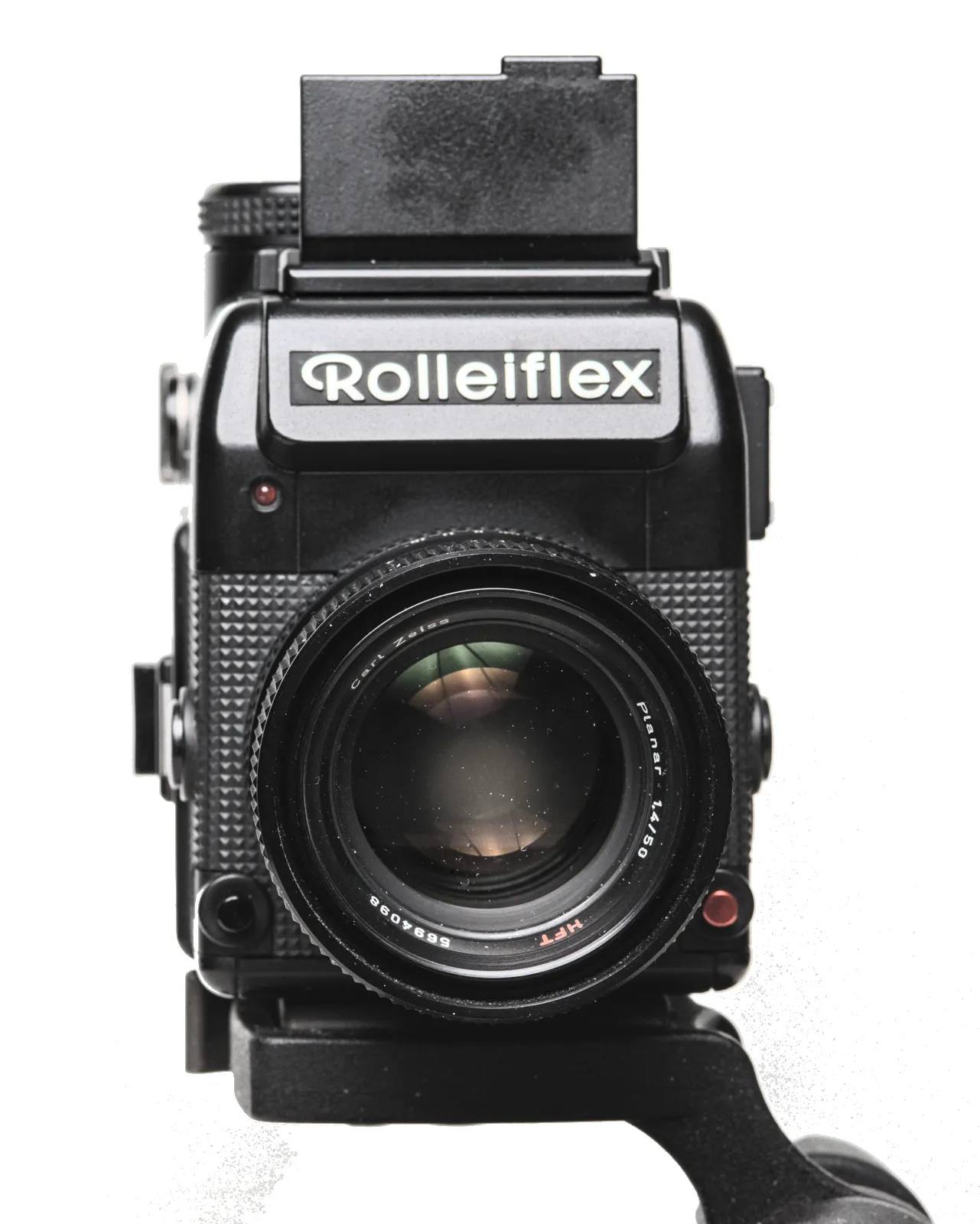 One Roll with an Impractical 35mm Camera: The Rolleiflex SL 2000 F