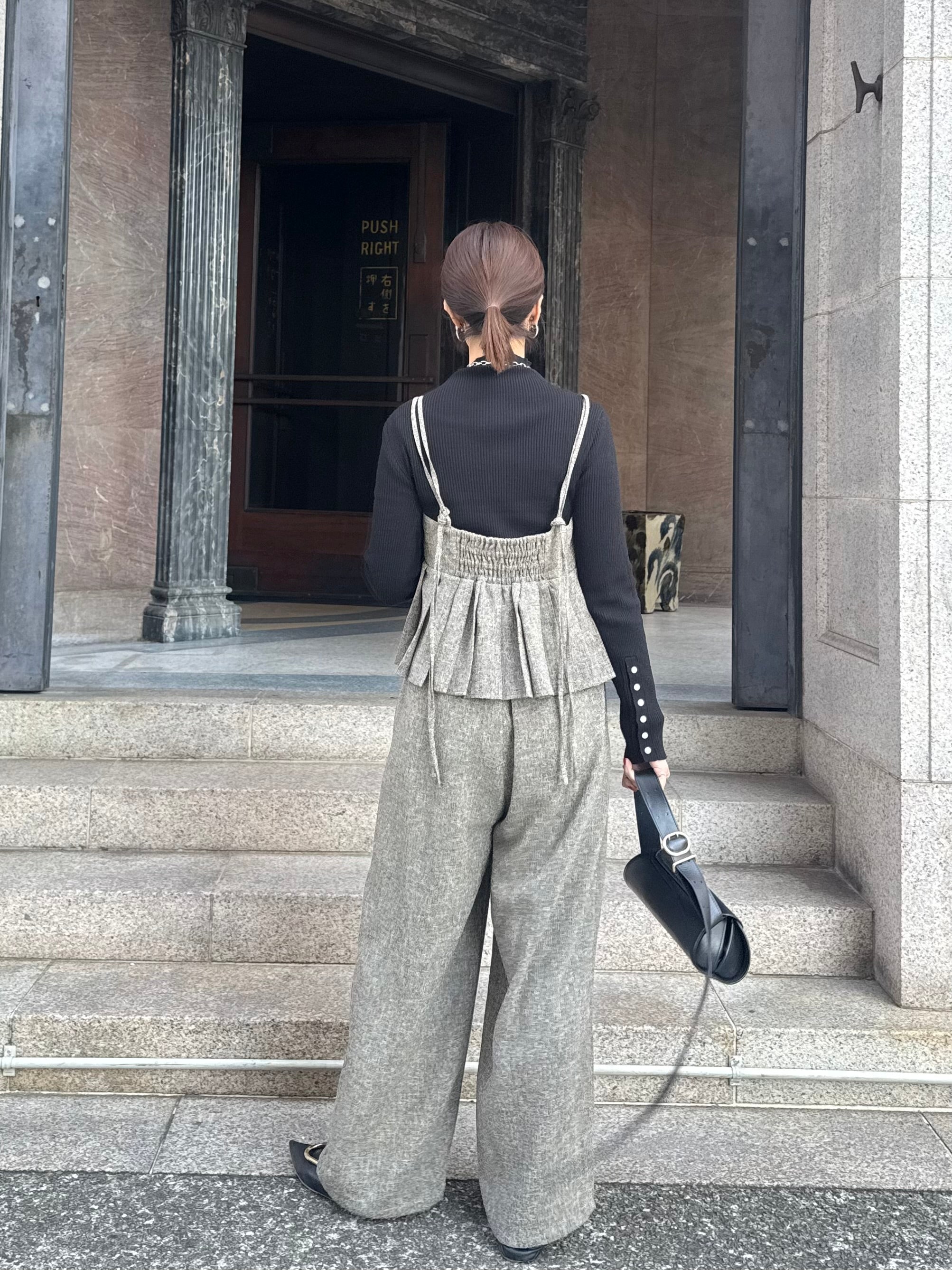 予約】サマーツイードタックパンツ / ブラウン(3月下旬発送予定) – fosie