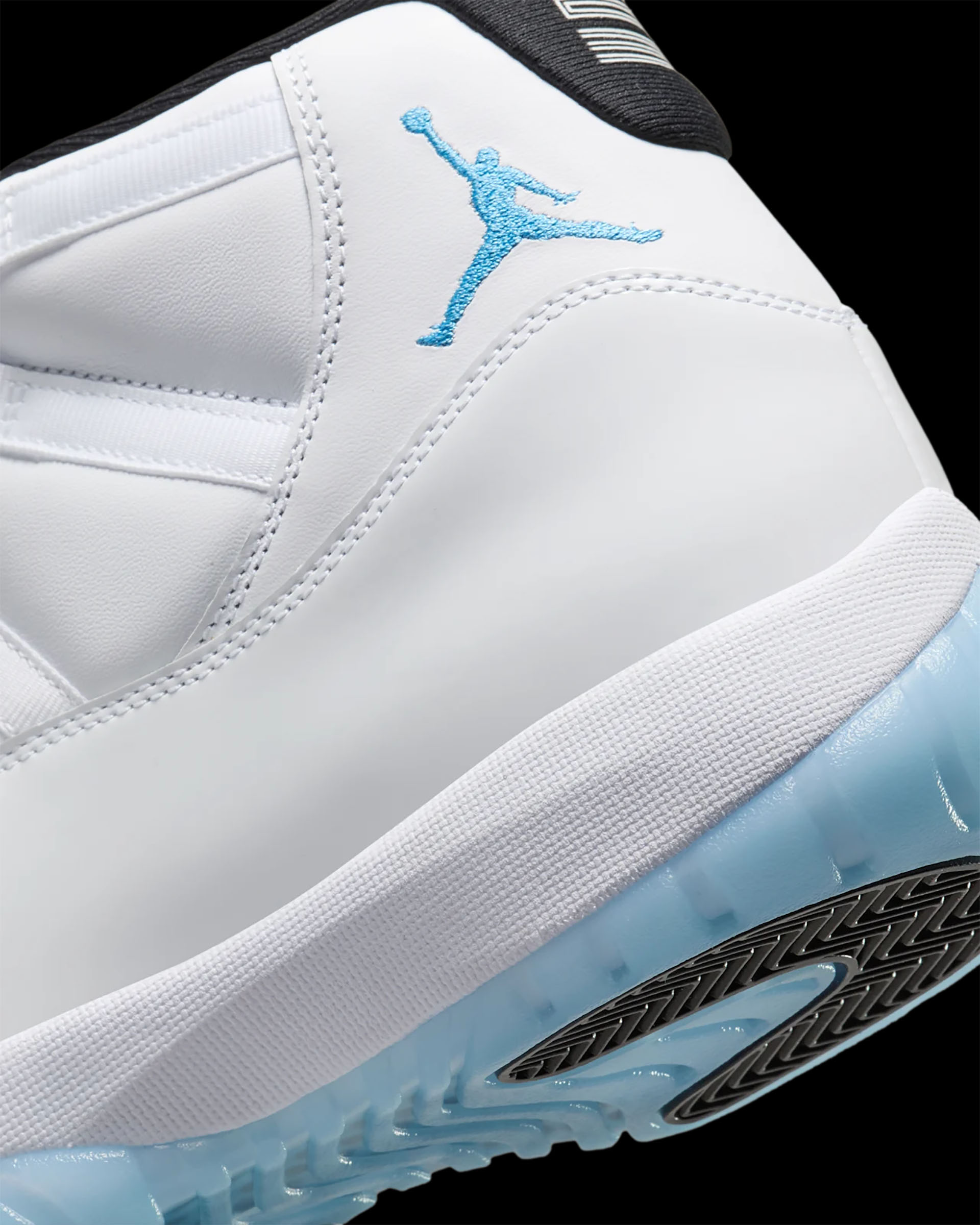 AIR JORDAN 11 'Legend Blue' ｜ FLY BASKETBALL CULTURE MAGAZINE