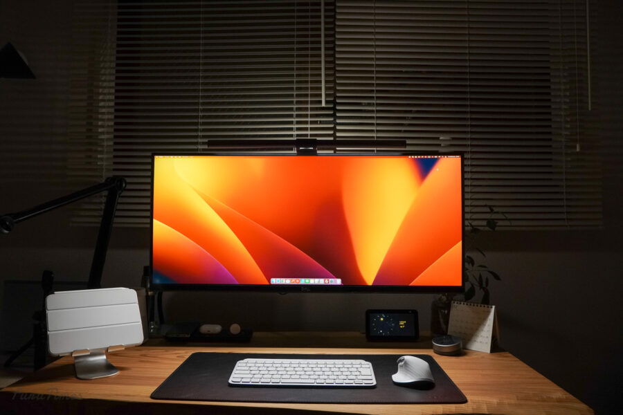 BenQ ScreenBar Haloレビュー｜間接照明にもなる最高傑作のモニター