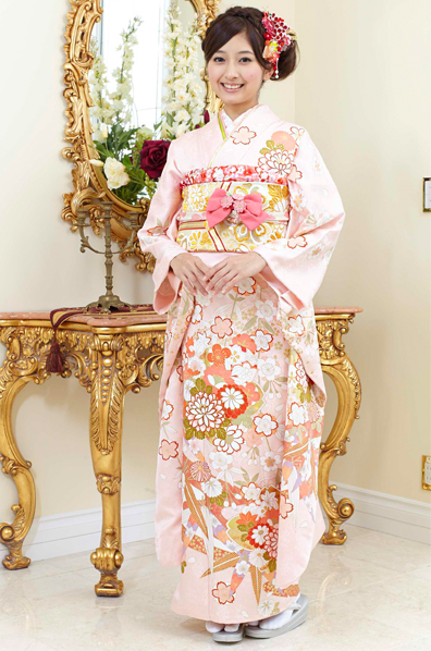 ☆ピンク地がふんわり可憐な桜の花柄振袖 | MK振袖スタイル | 振袖購入