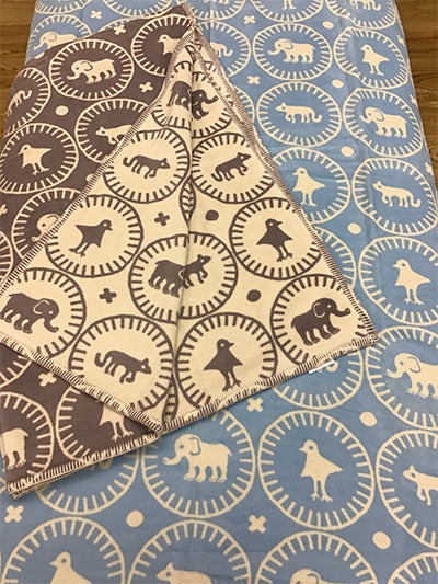 西川 綿毛布 ATSUKO MATANO – 株式会社ふとんの池田