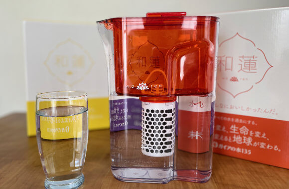 どこでも使えて手軽に安心な水を。和蓮ポット(ガイアの水135) | 【送料