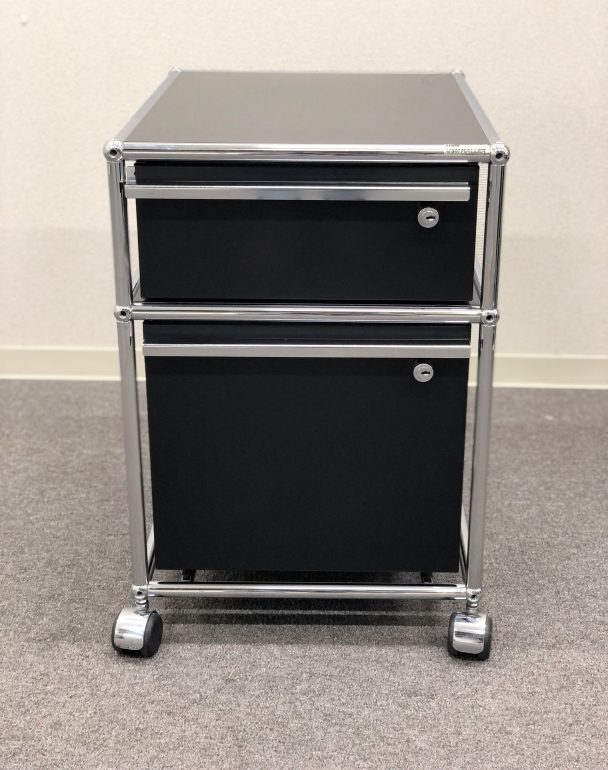 USM/ハラーシステム デスク キャビネット付3段 鍵有 ブラック USM