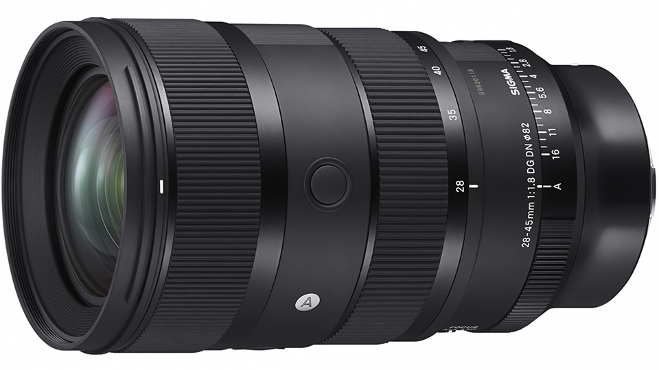 世界初！ フルサイズ用で開放F1.8通しの大口径ズームレンズ「SIGMA 28