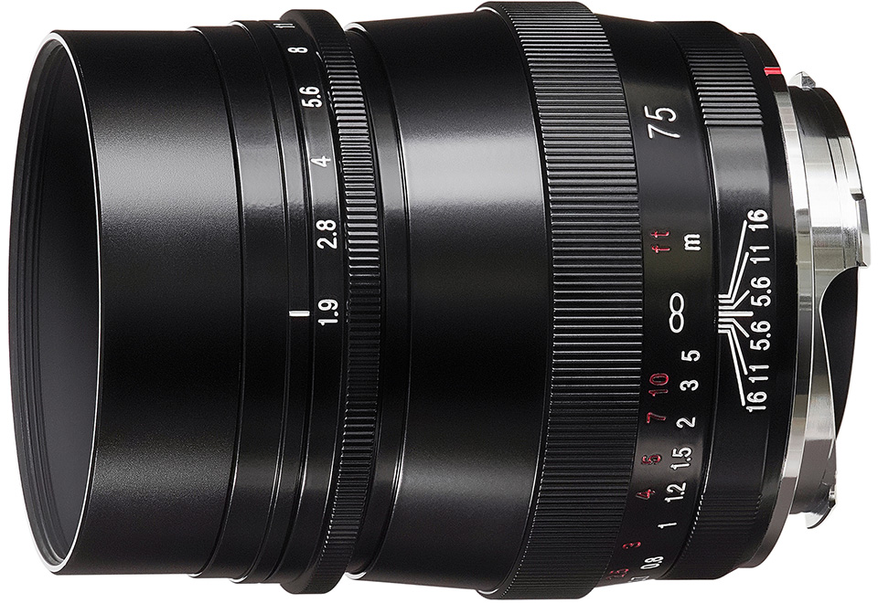 豊かなボケ味を追求した“通好み”の中望遠レンズ「フォクトレンダー