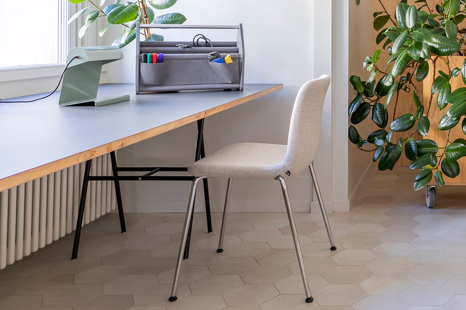 HAL Soft Stackable（ハル ソフト スタッカブル）/Vitra（ヴィトラ