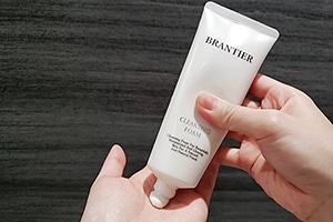 クレンジングフォーム(洗顔フォーム)｜ブランティエ(BRANTIER) 公式