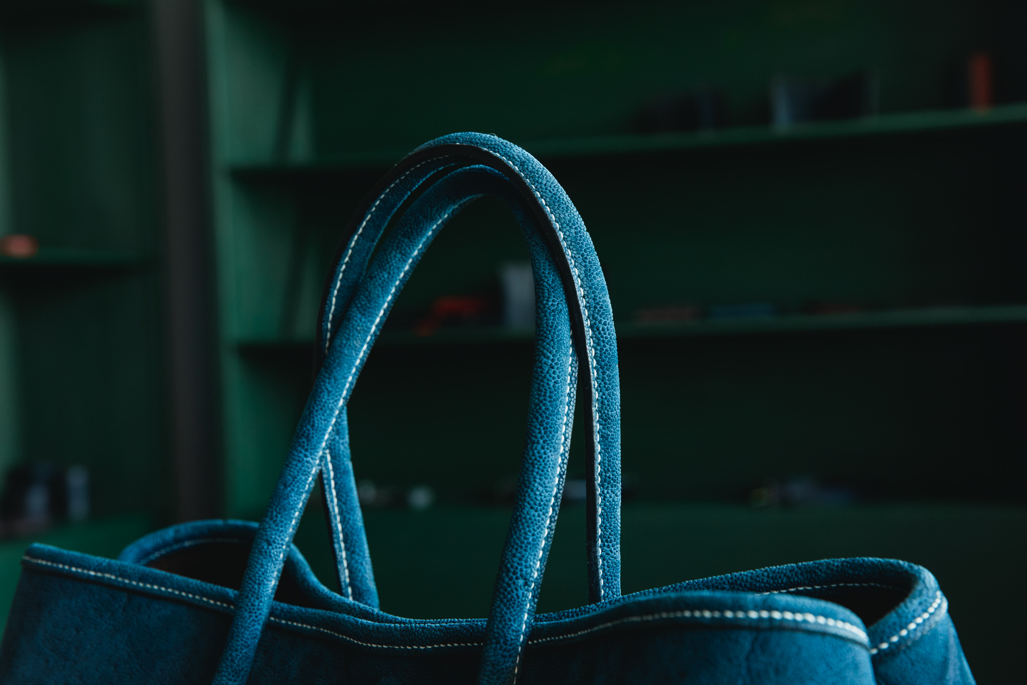 本藍染エレファントのトートバッグ – ghoe｜ゴエ 徳島県の革工房