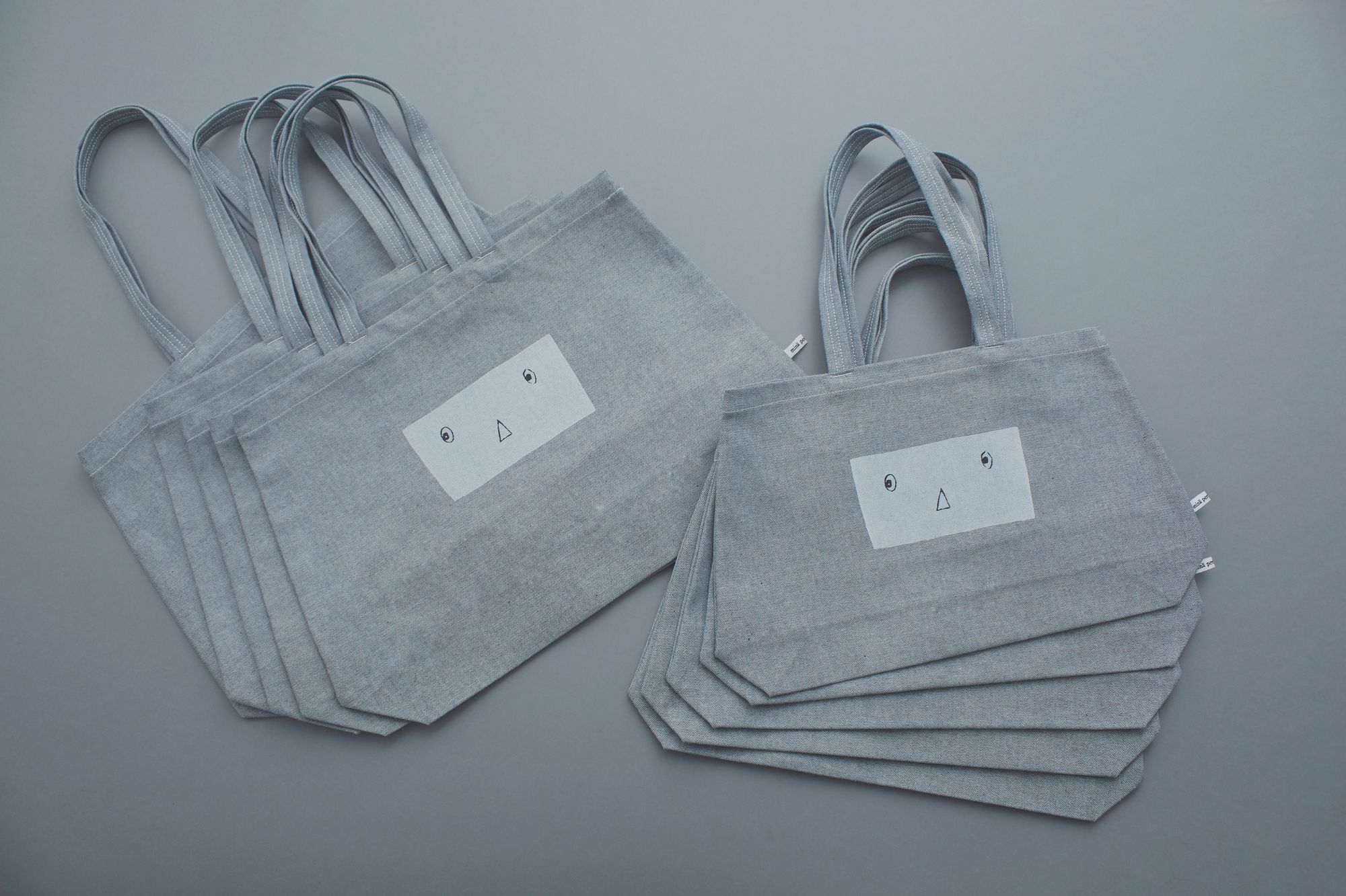 ミナペルホネン 両面followingday マチ有りトートバッグ ミナ