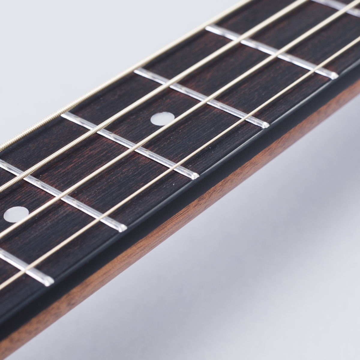 音音 GP1/4th｜はじめての方も気軽に楽しめる、プチサイズの4弦