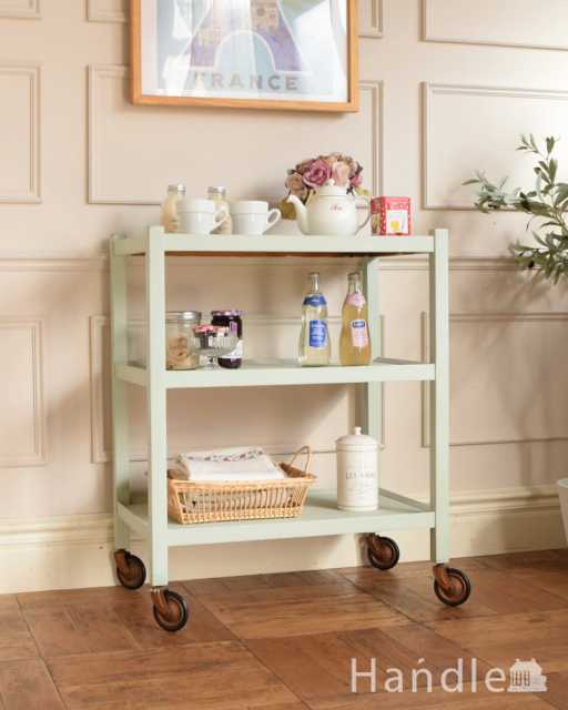 フランスで見つけたアンティーク家具、フレンチペイントのトロリー