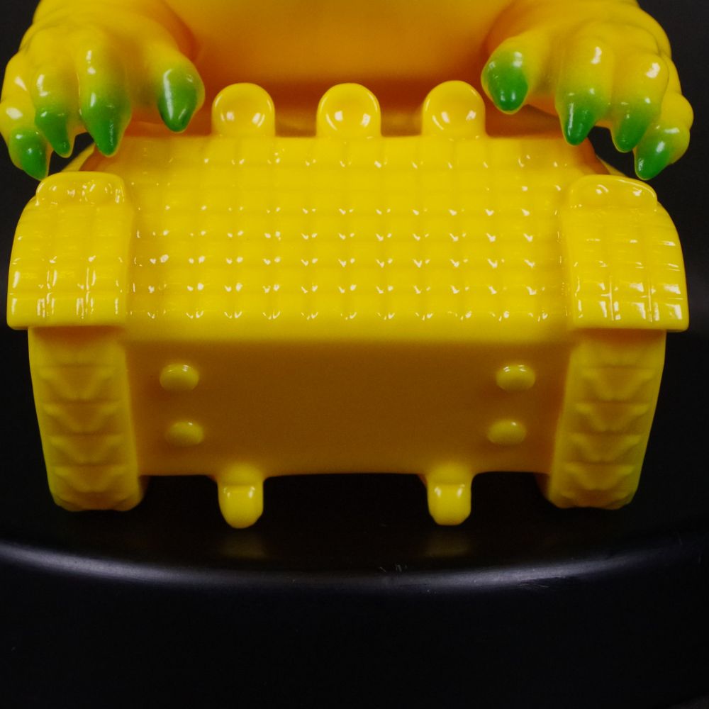 12月19日(木)より受注受付開始】【ELECTRIC TOYS】ウルトラ怪獣 リ