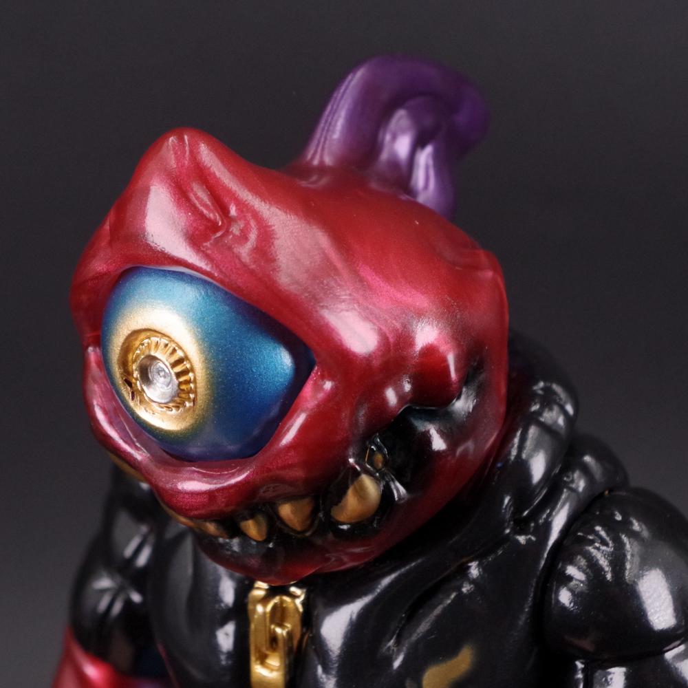 8月1日(金)18時より抽選開始】【Momoco Studio X GYAROMI】赤い地獄鮫