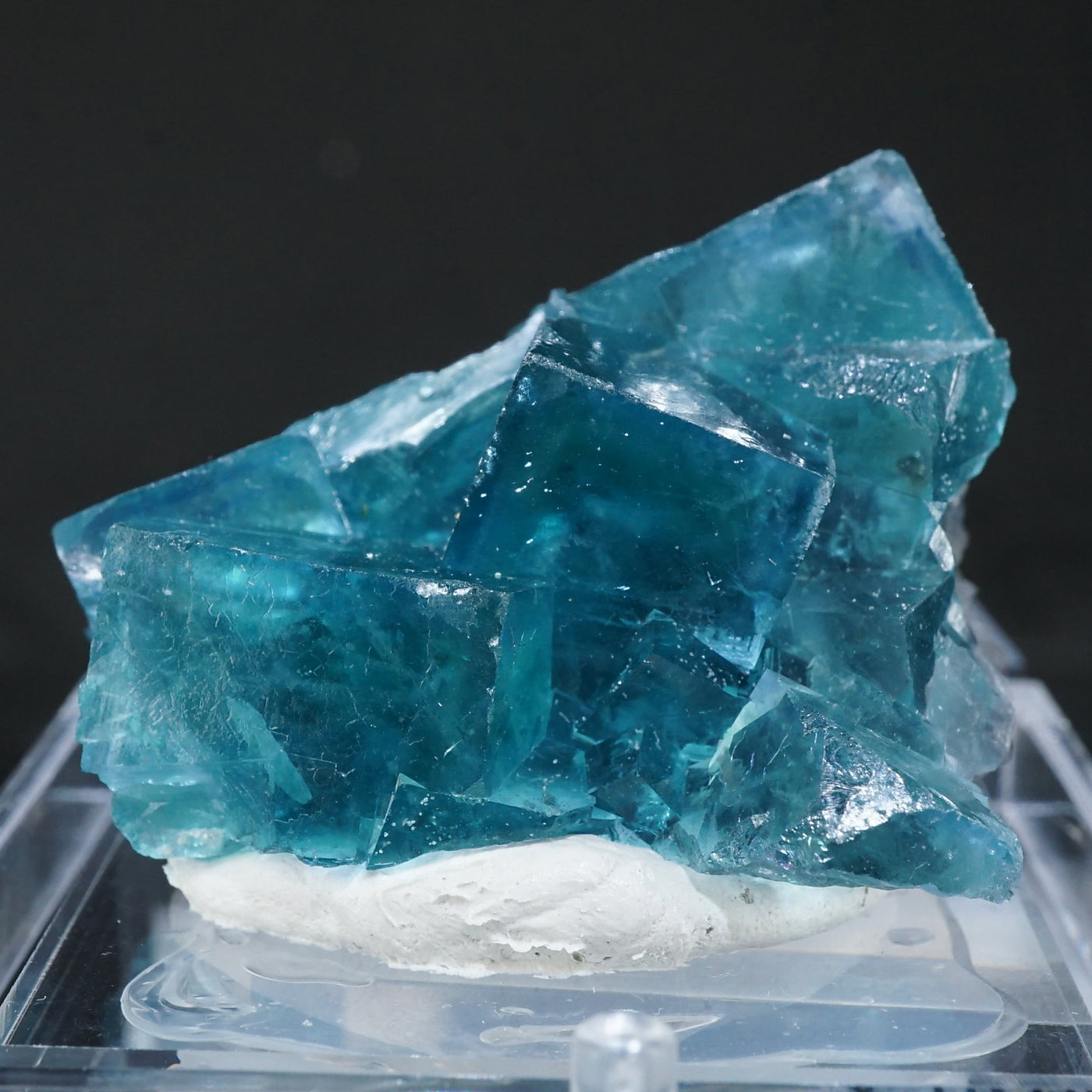 中国 湖南省産 グリーンフローライト – 天然石ハッピーギフト