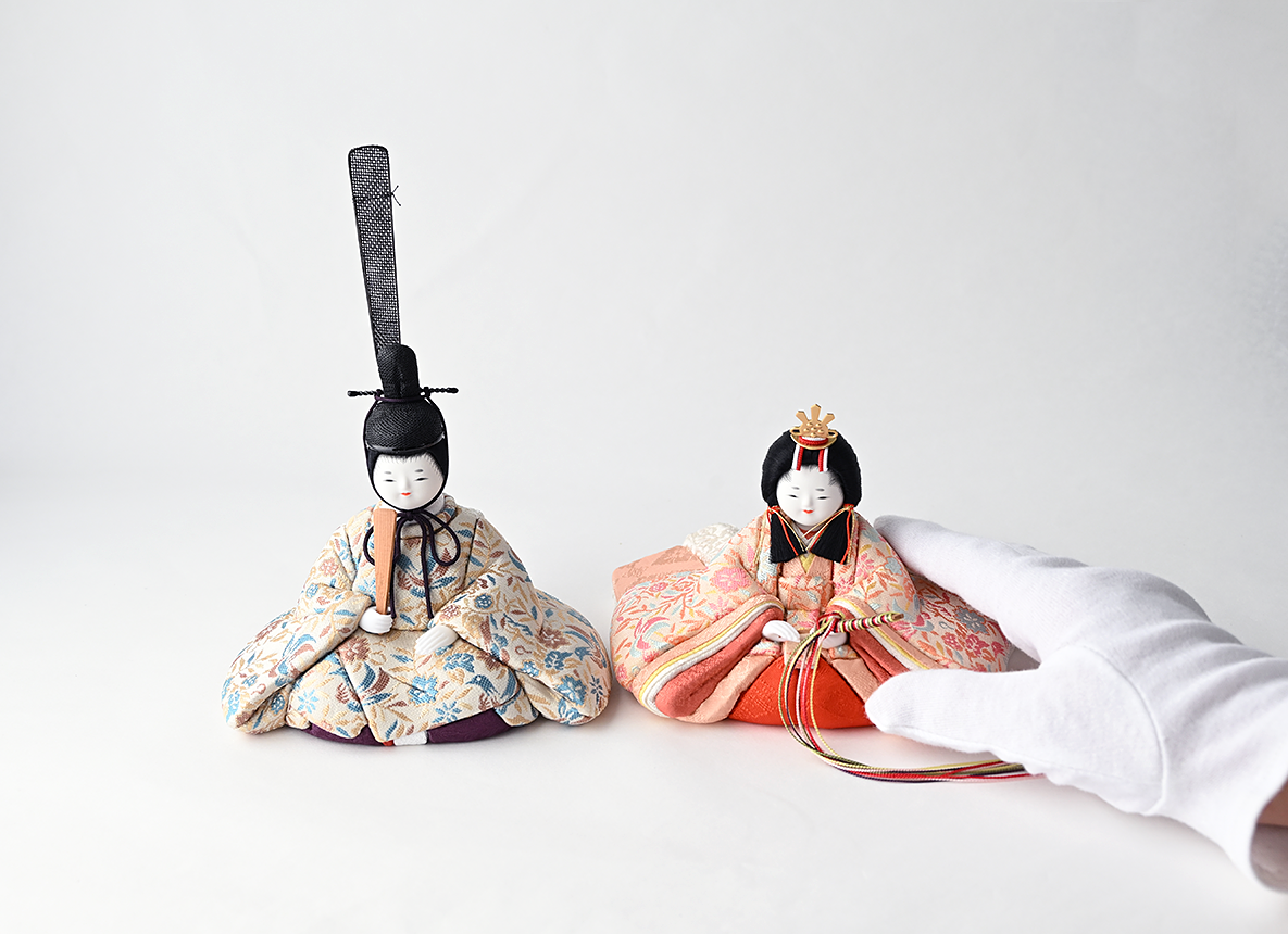 幸福雛 五人飾り | 五色 雛人形・五月人形の原孝洲