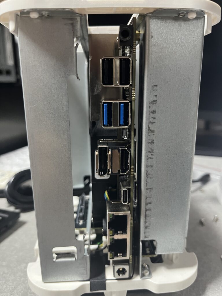 NAS向けMiniPC WTR-R1を買う | 個別の特集記事 | OKUTSU