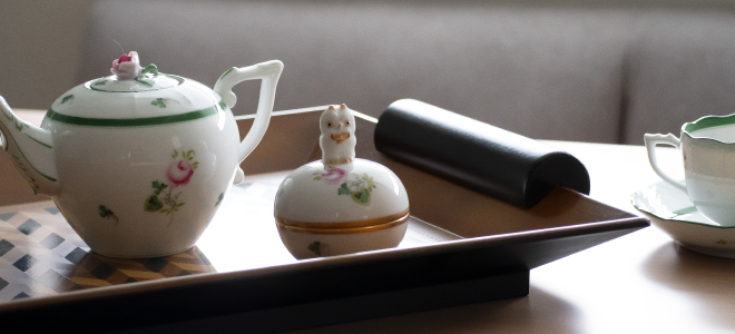 ウィーンからくさ] オーバルボックス クマ