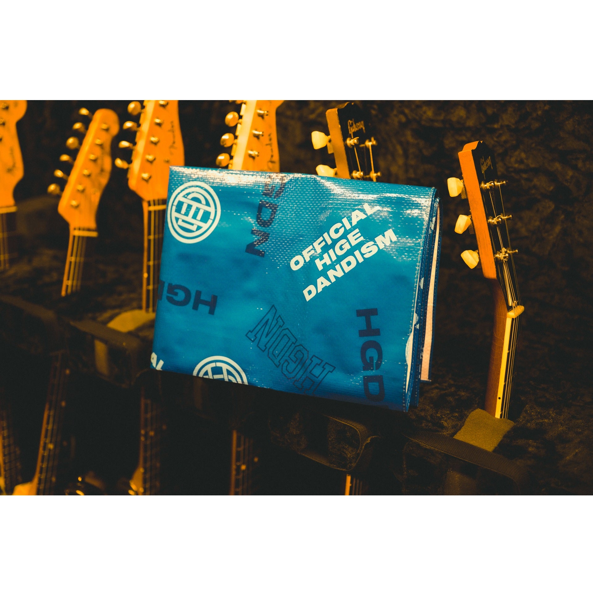 ランダムガチャ – Official髭男dism ONLINE STORE